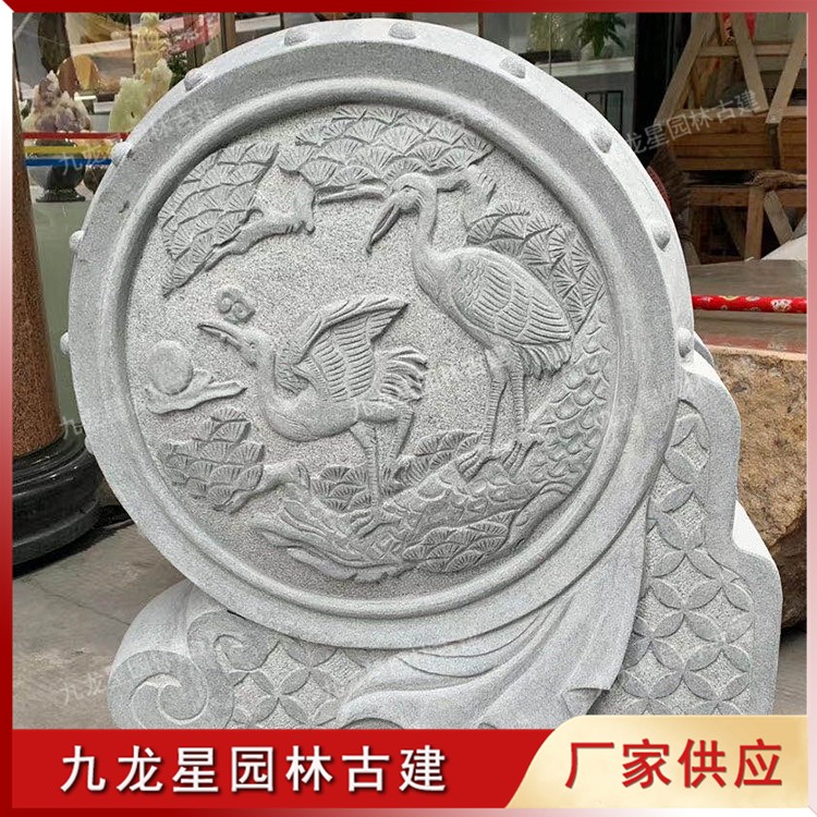 青石雕刻門當抱鼓石圖片